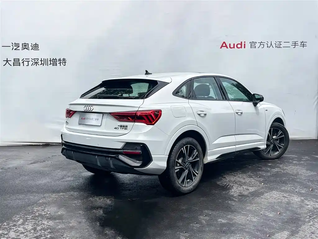 Audi Q3 Sportback 2023 — фото 3