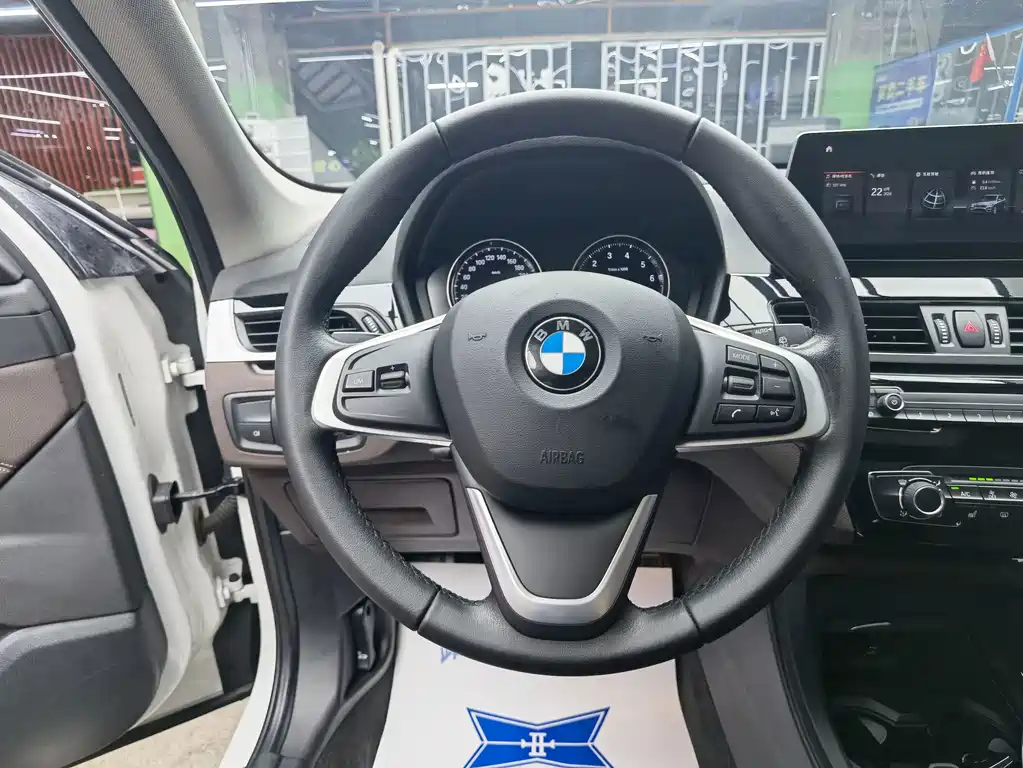 BMW X1 2020 — фото 10