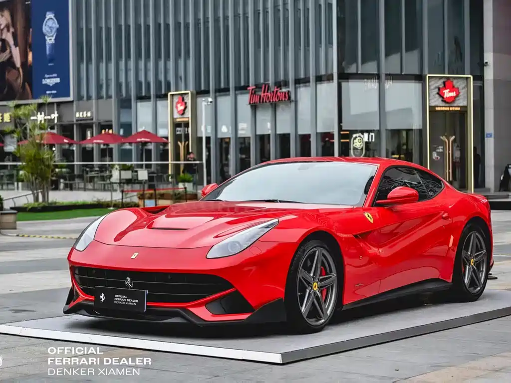 Ferrari F12berlinetta 2018 — фото 17