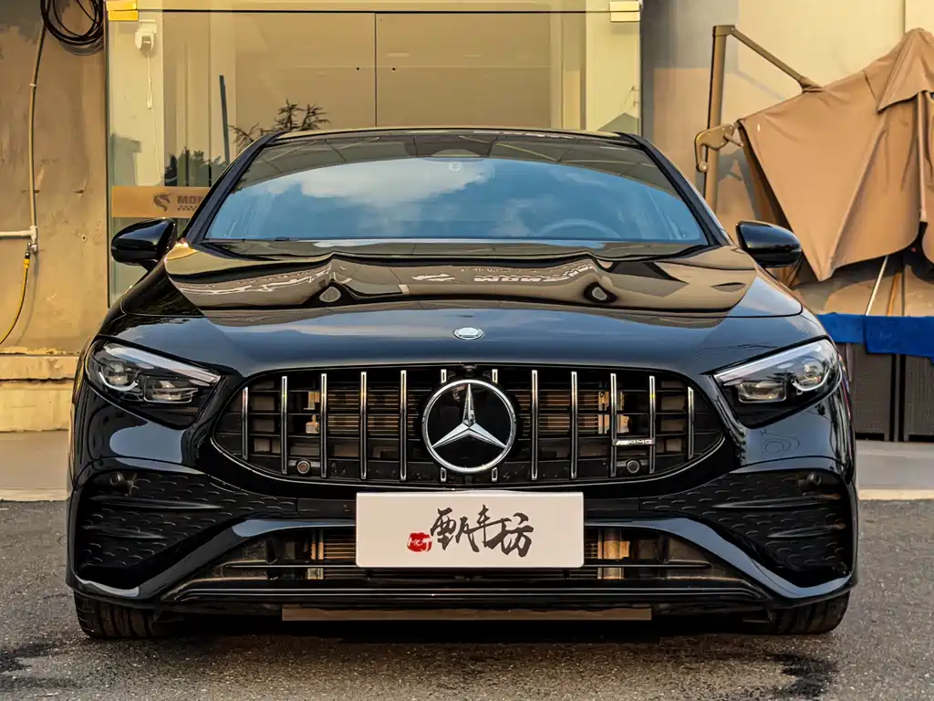 Mercedes-Benz A-Class AMG 2026 — фото 2
