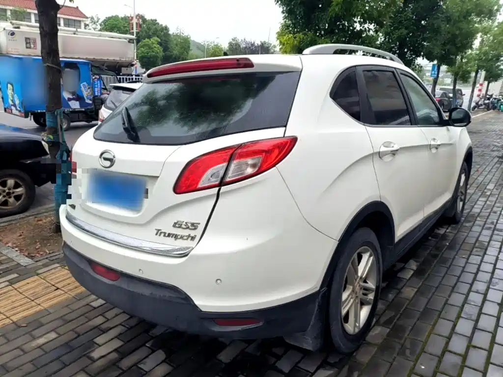 GAC Motor Trumpchi GS5 2015 — фото 7