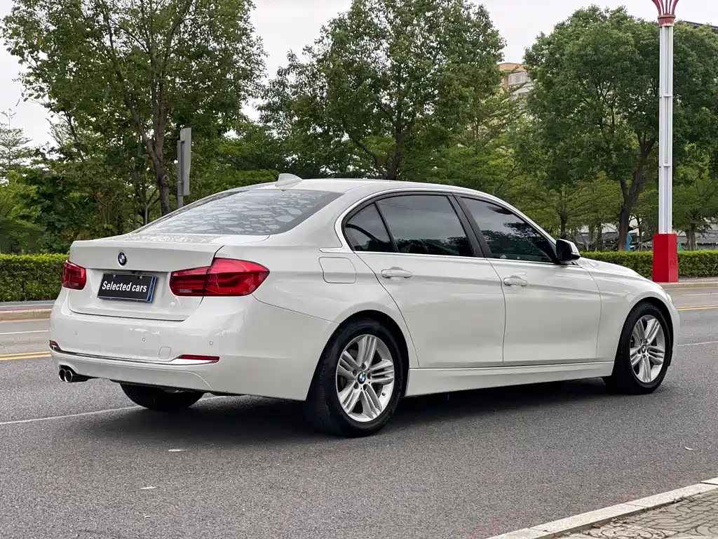 BMW 3 Series 2017 — фото 4