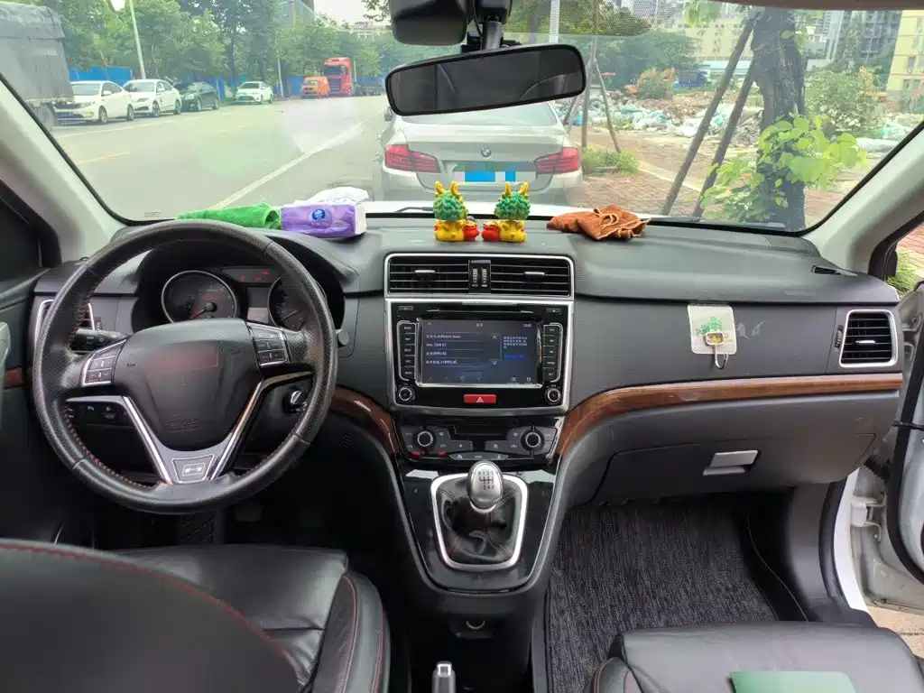 Haval H6 2015 — фото 10