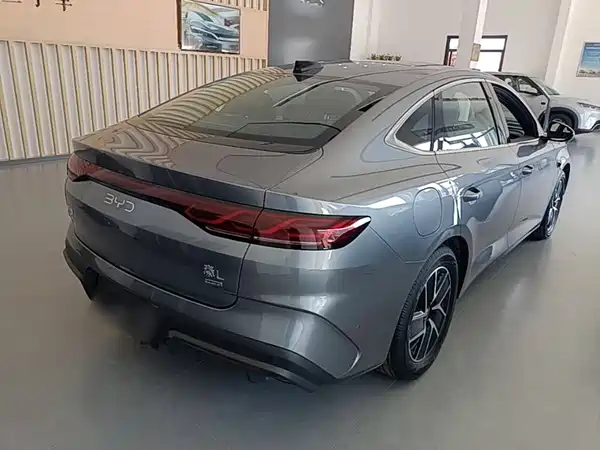 BYD Qin L 2025