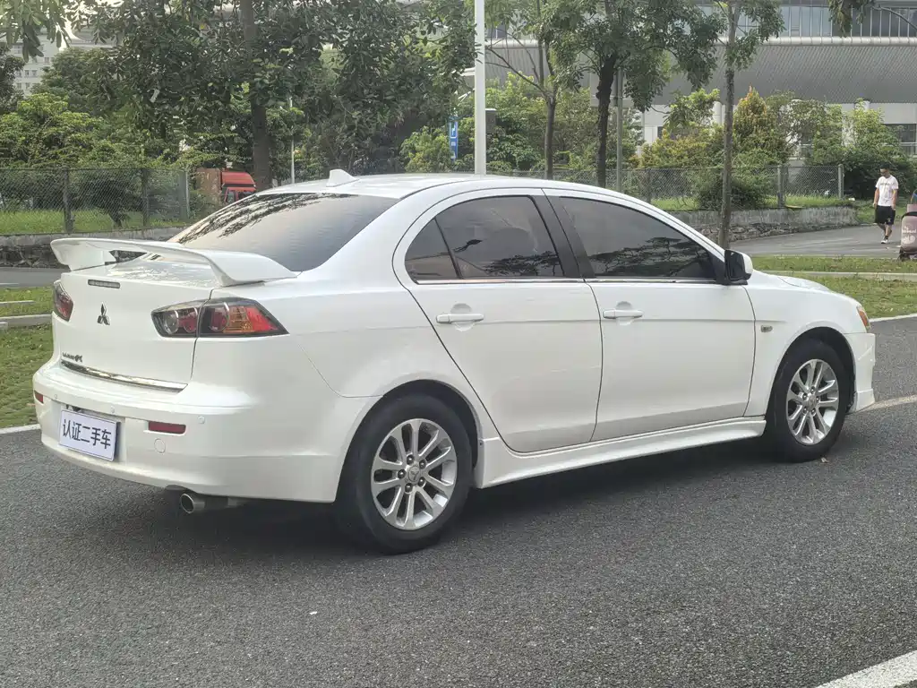Mitsubishi Lancer EX 2012 — фото 24