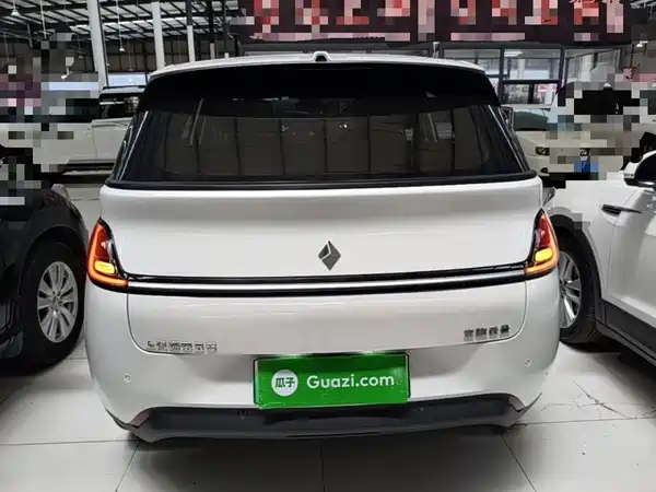 Baojun Yunduo 2023