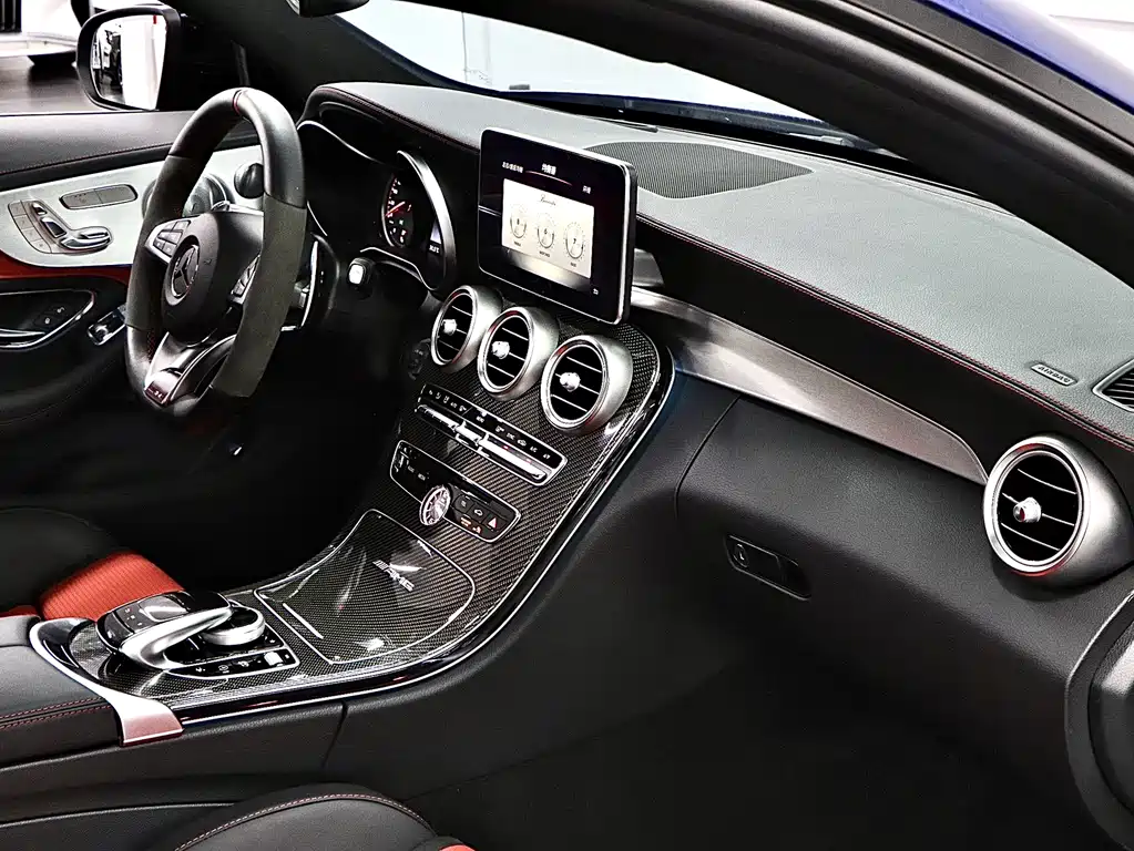 Mercedes-Benz C-Class AMG 2017 — фото 13