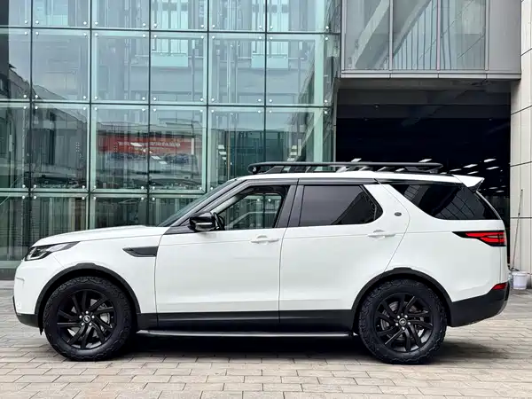 Land Rover Discovery 2019