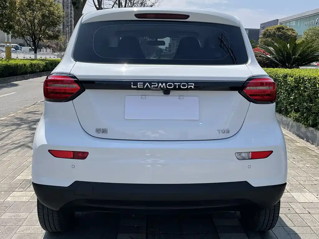 Leapmotor T03 2025 — фото 16