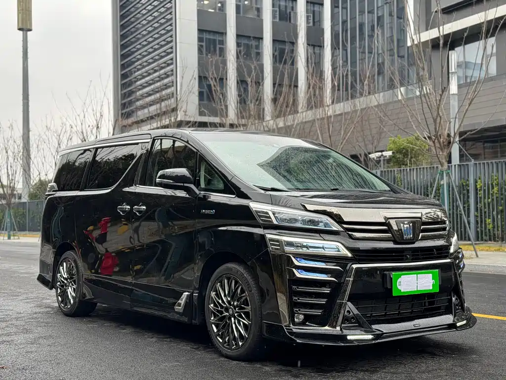 Toyota Vellfire 2021 — фото 3