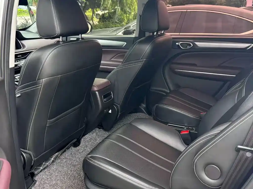 GAC Trumpchi M6 2022 — фото 10