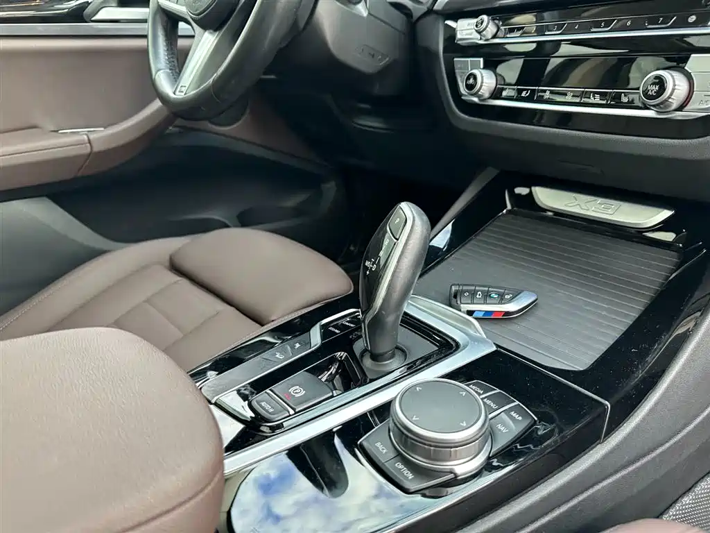 BMW X3 2021 — фото 18