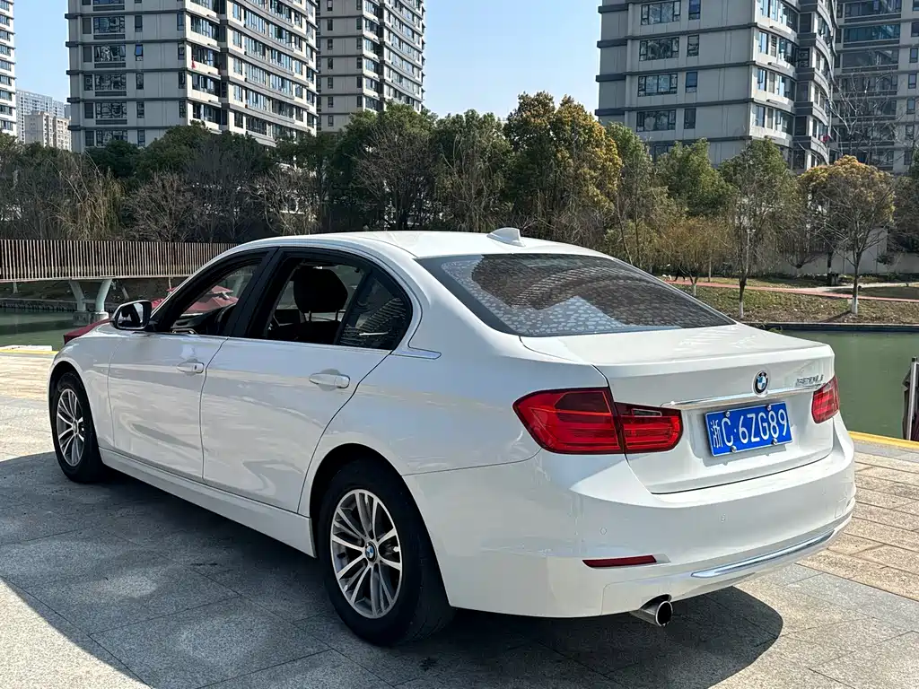 BMW 3 Series 2013 — фото 6