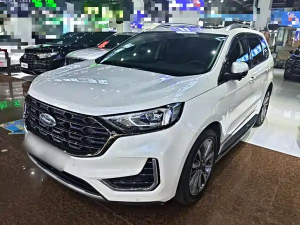 Ford Edge 2022
