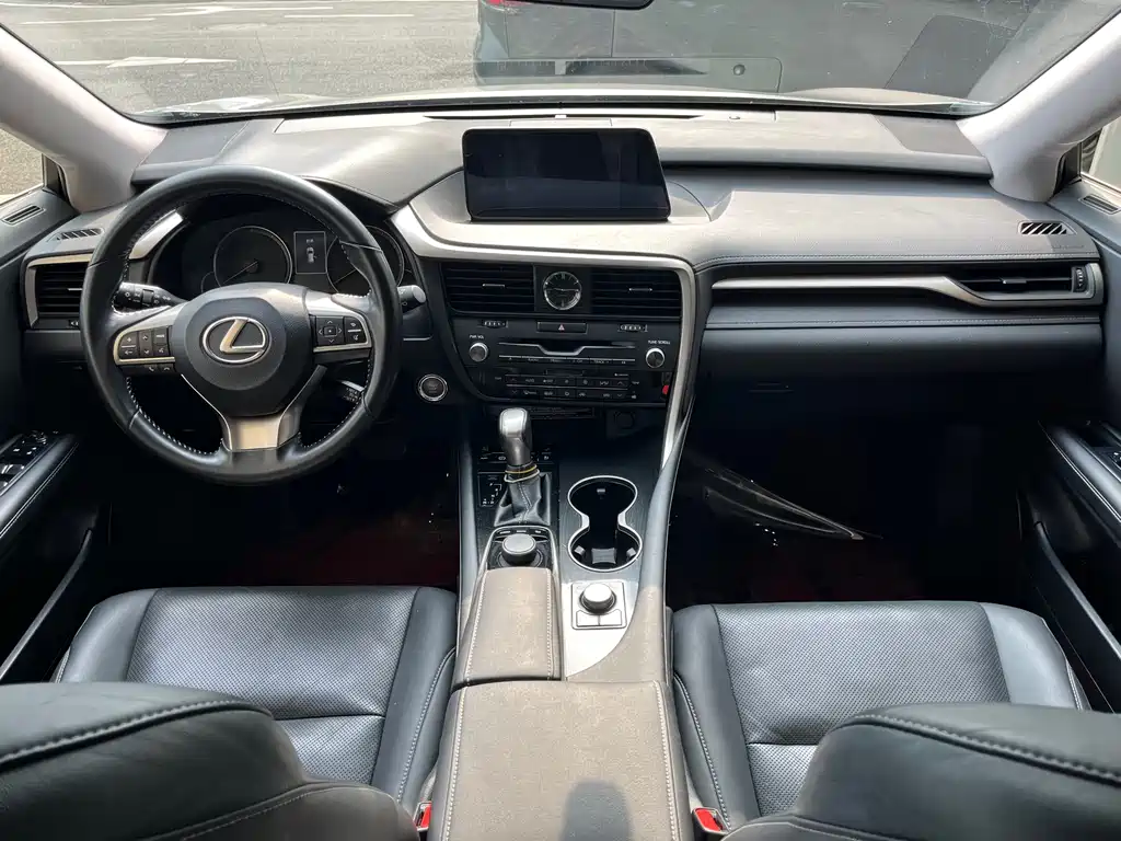 Lexus RX 2017 — фото 11