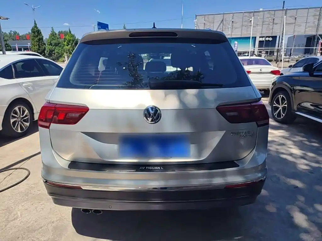 Volkswagen Tiguan L 2018 — фото 6