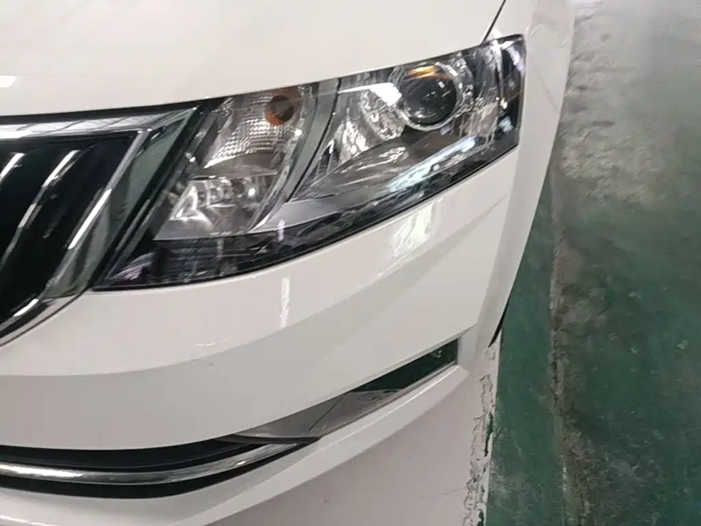Skoda Rapid 2020 — фото 24