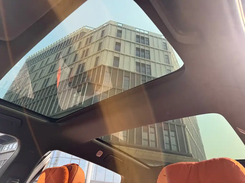 Li Auto Li L7 2023 — фото 7