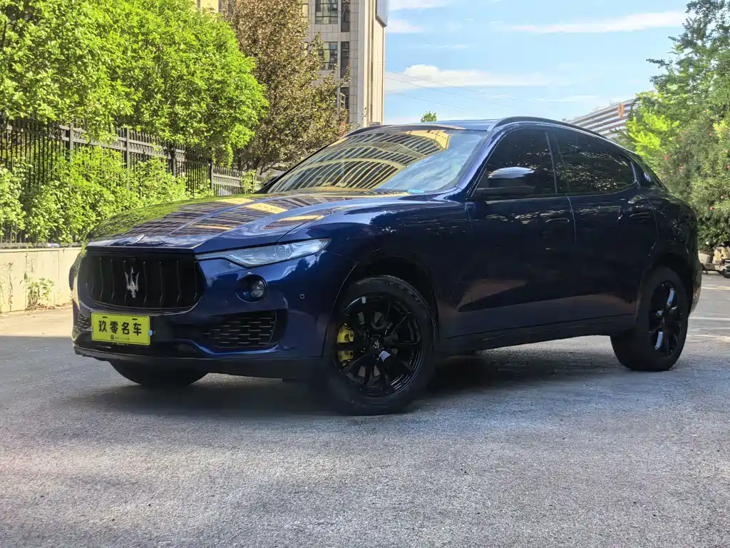 Maserati Levante 2017 — фото 1