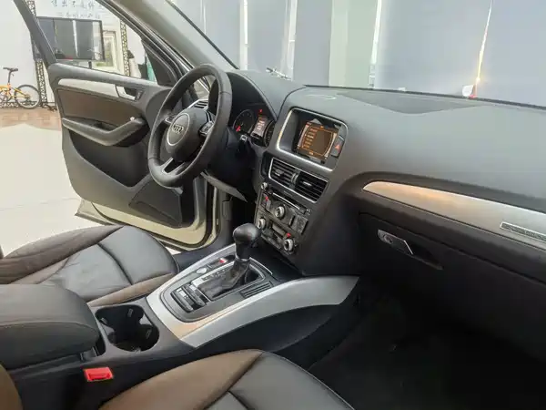 Audi Q5 2018