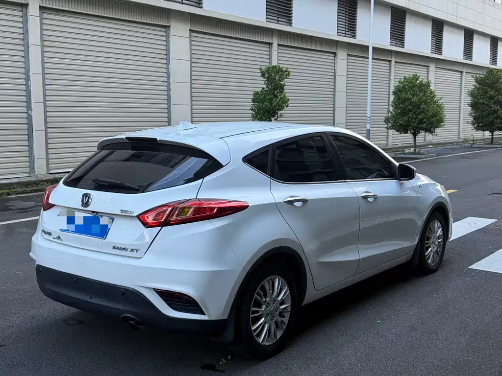Changan Eado XT 2013 — фото 7