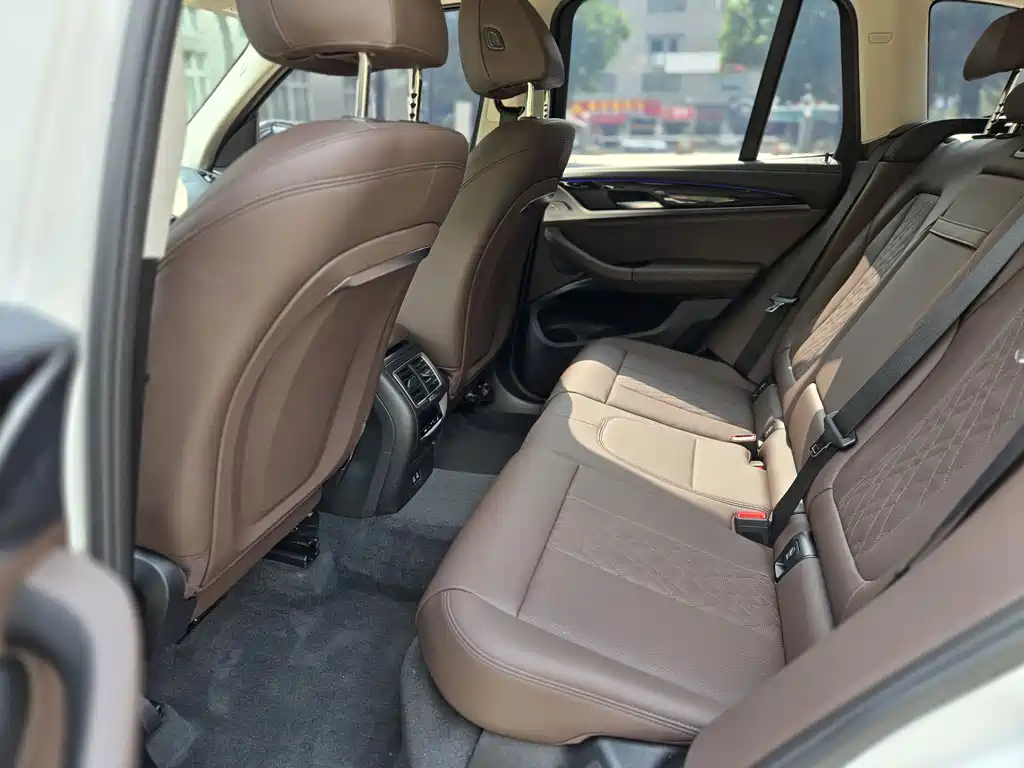 BMW X3 2023 — фото 10