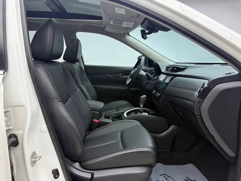 Nissan X-Trail 2022 — фото 11
