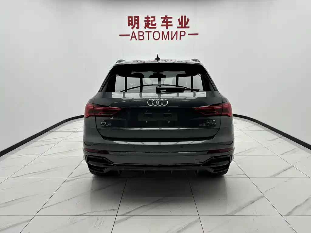 Audi Q3 2023 — фото 10