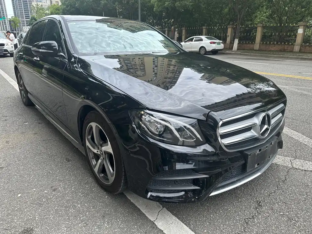 Mercedes-Benz E-Class 2019 — фото 3