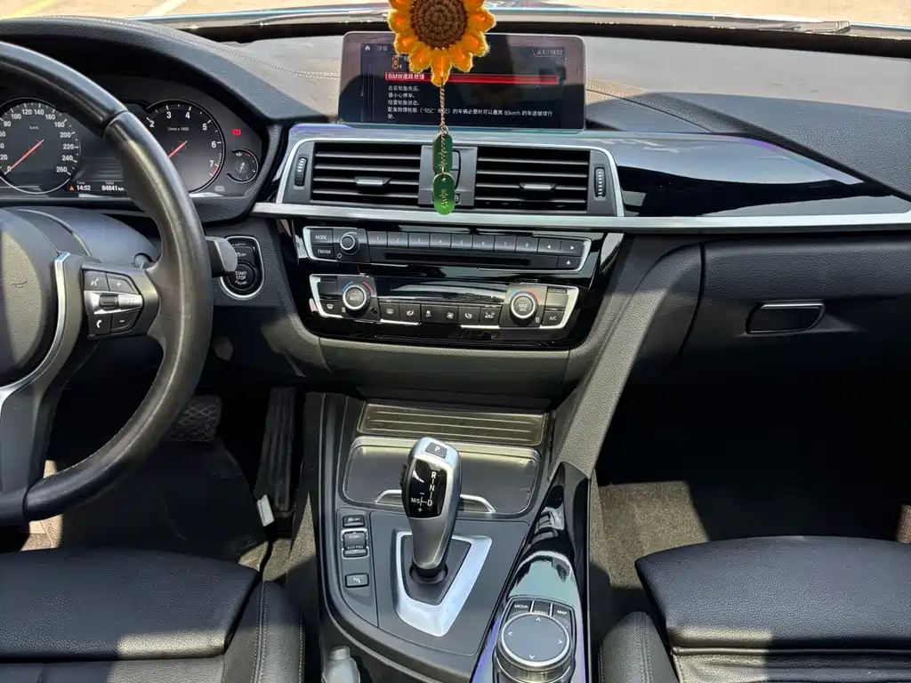 BMW 3 Series GT 2021 — фото 15