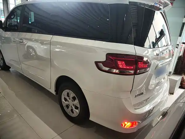Maxus G10 2025