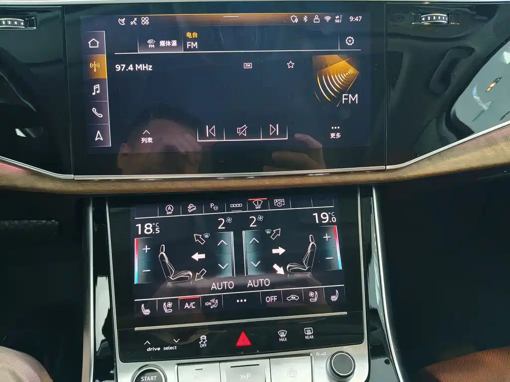 Audi Q7 2025 — фото 13