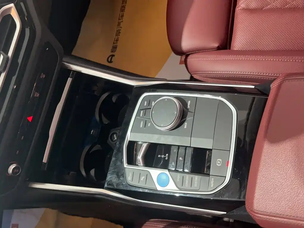 BMW i3 2022 — фото 14