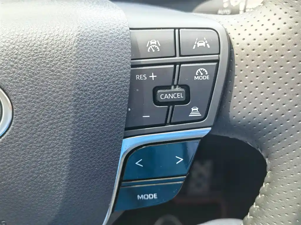 Toyota Camry 2026 — фото 21