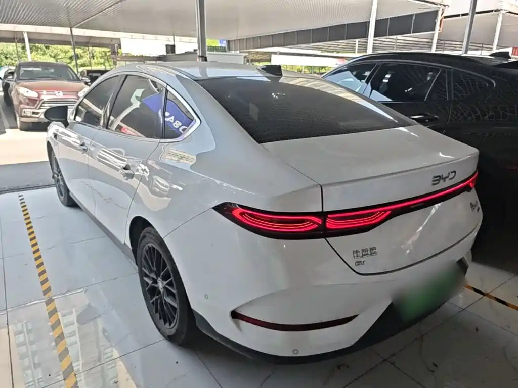BYD Qin PLUS 2025 — фото 5