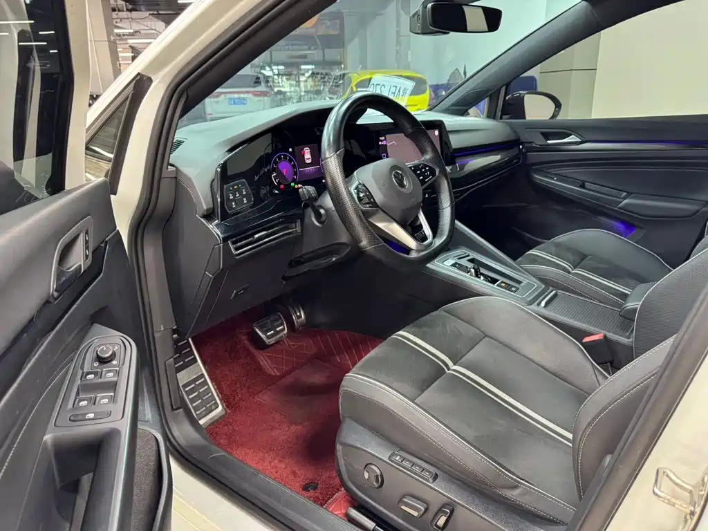 Volkswagen Golf 2022
