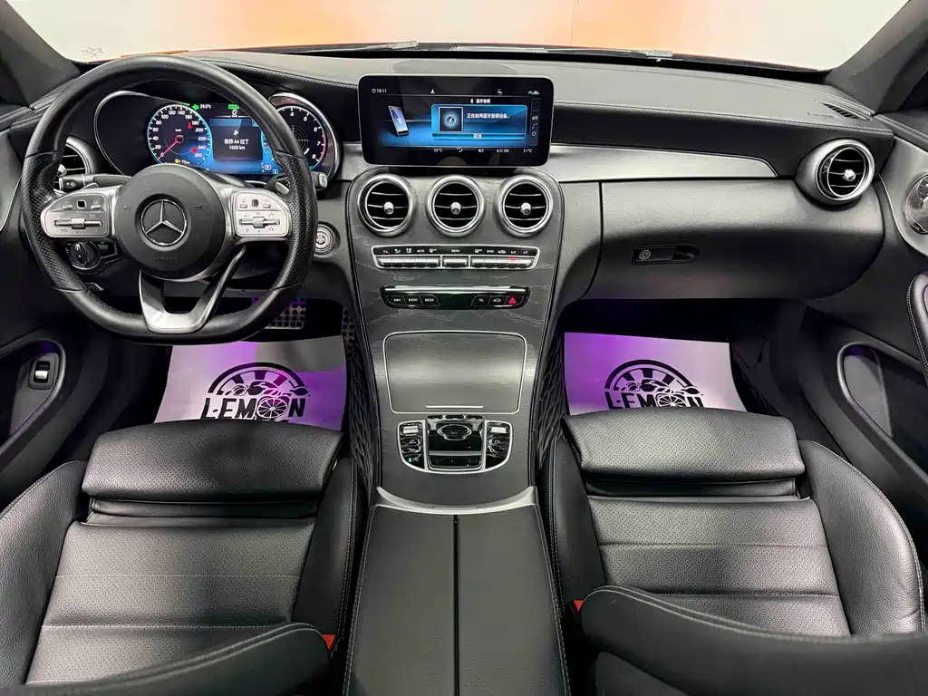 Mercedes-Benz C-Class 2019 — фото 31