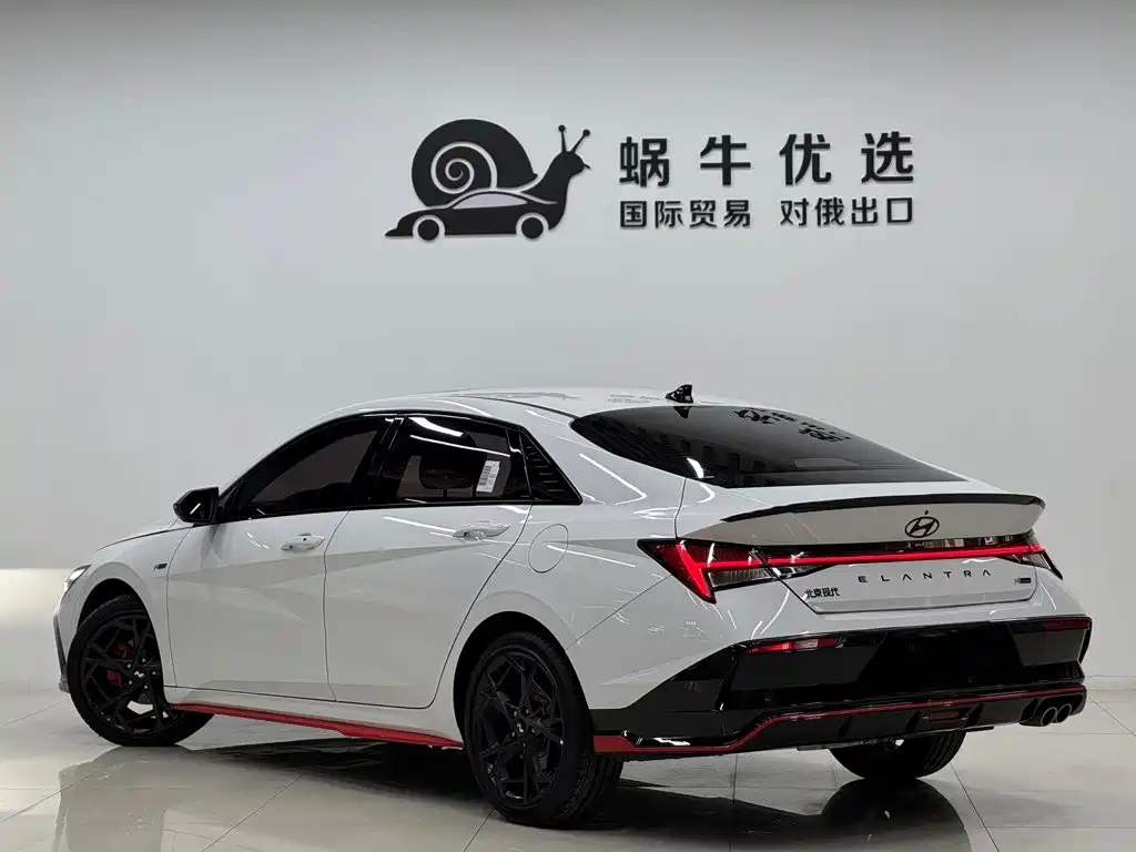 Hyundai Elantra 2023