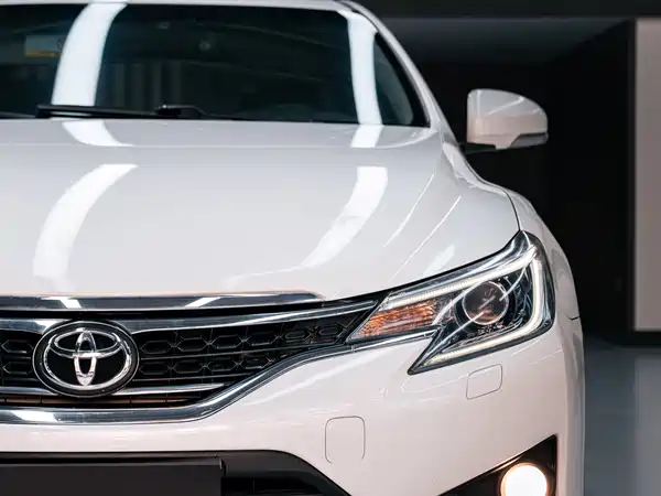 Toyota Reiz 2013