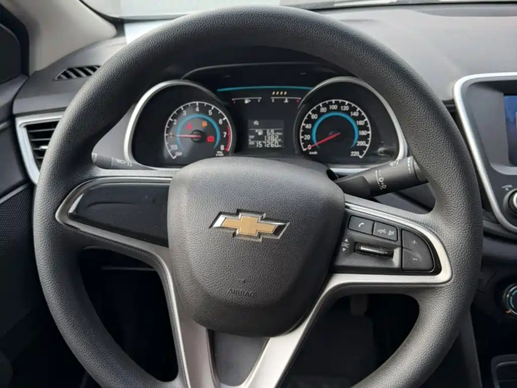 Chevrolet Cavalier 2018 — фото 20