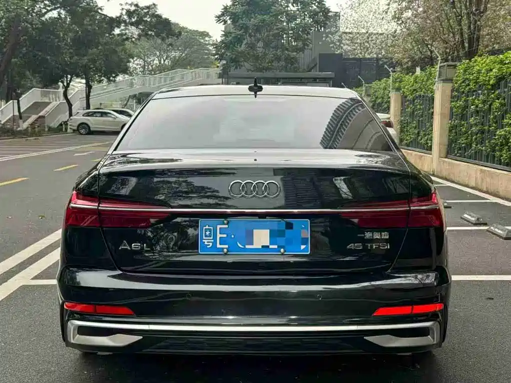 Audi A6L 2019