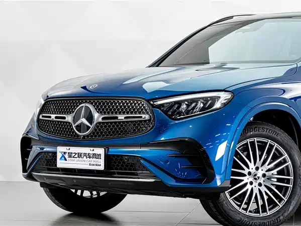 Mercedes-Benz GLC 2025