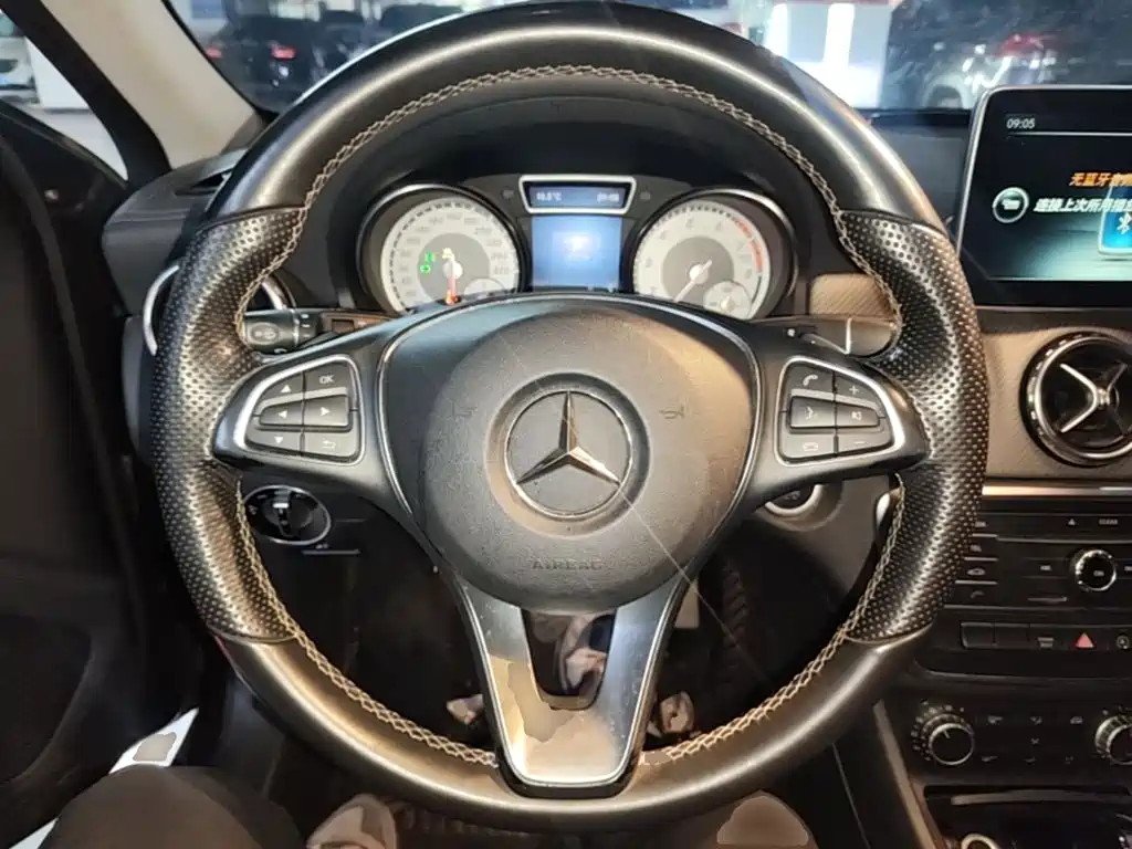 Mercedes-Benz GLA 2016 — фото 7