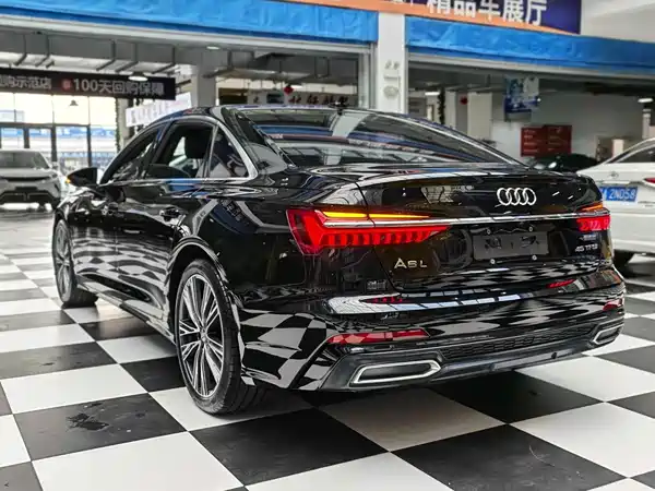 Audi A6L 2021