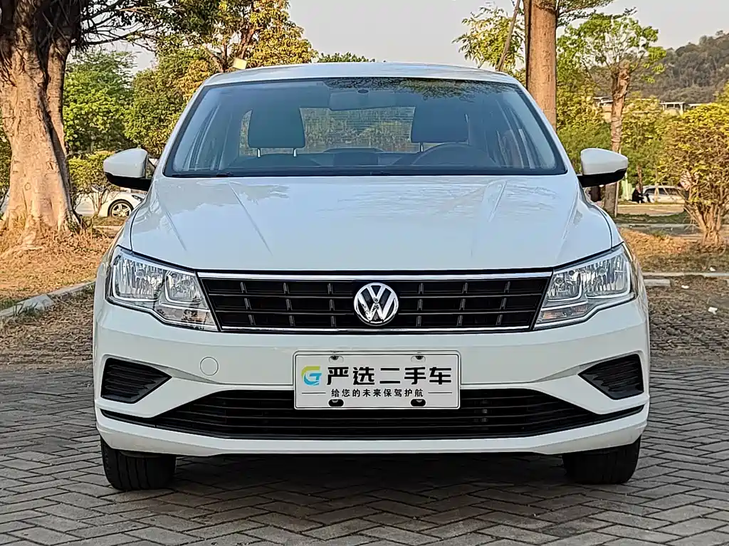 Volkswagen Jetta 2018 — фото 2