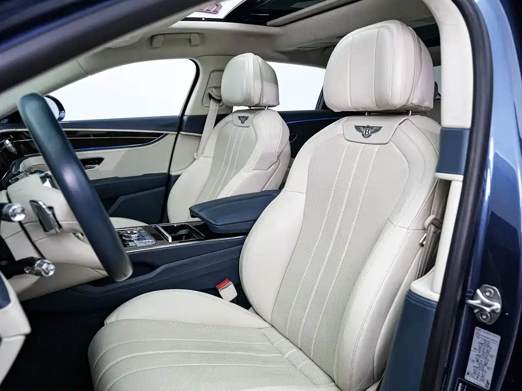Bentley Flying Spur 2021 — фото 24
