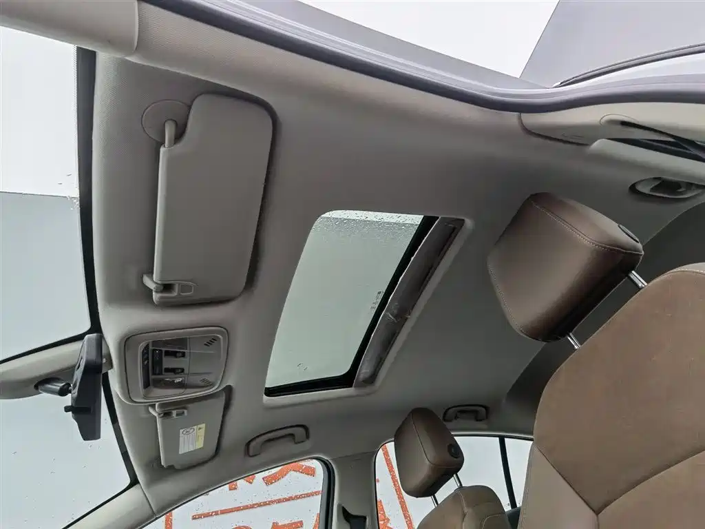 Buick Regal 2022 — фото 14