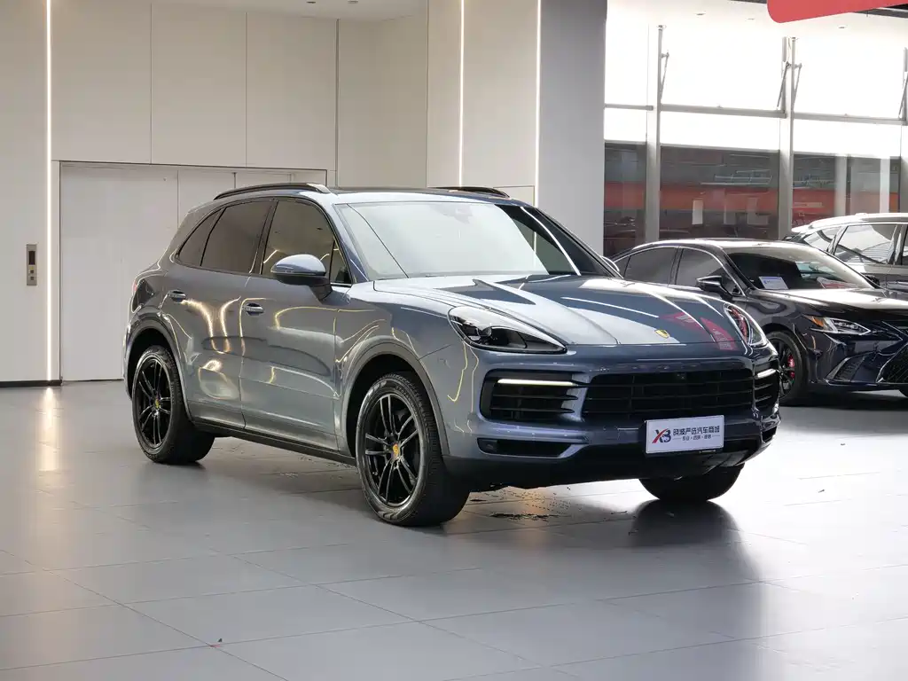 Porsche Cayenne 2019 — фото 3