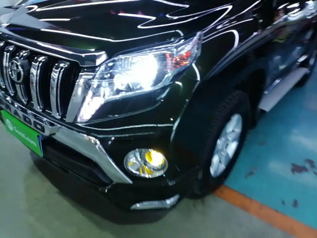 Toyota Prado 2015 — фото 24