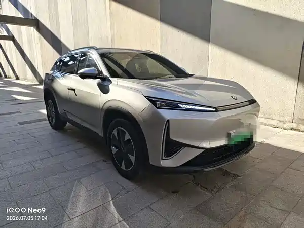 Dongfeng Fengshen L7 2025